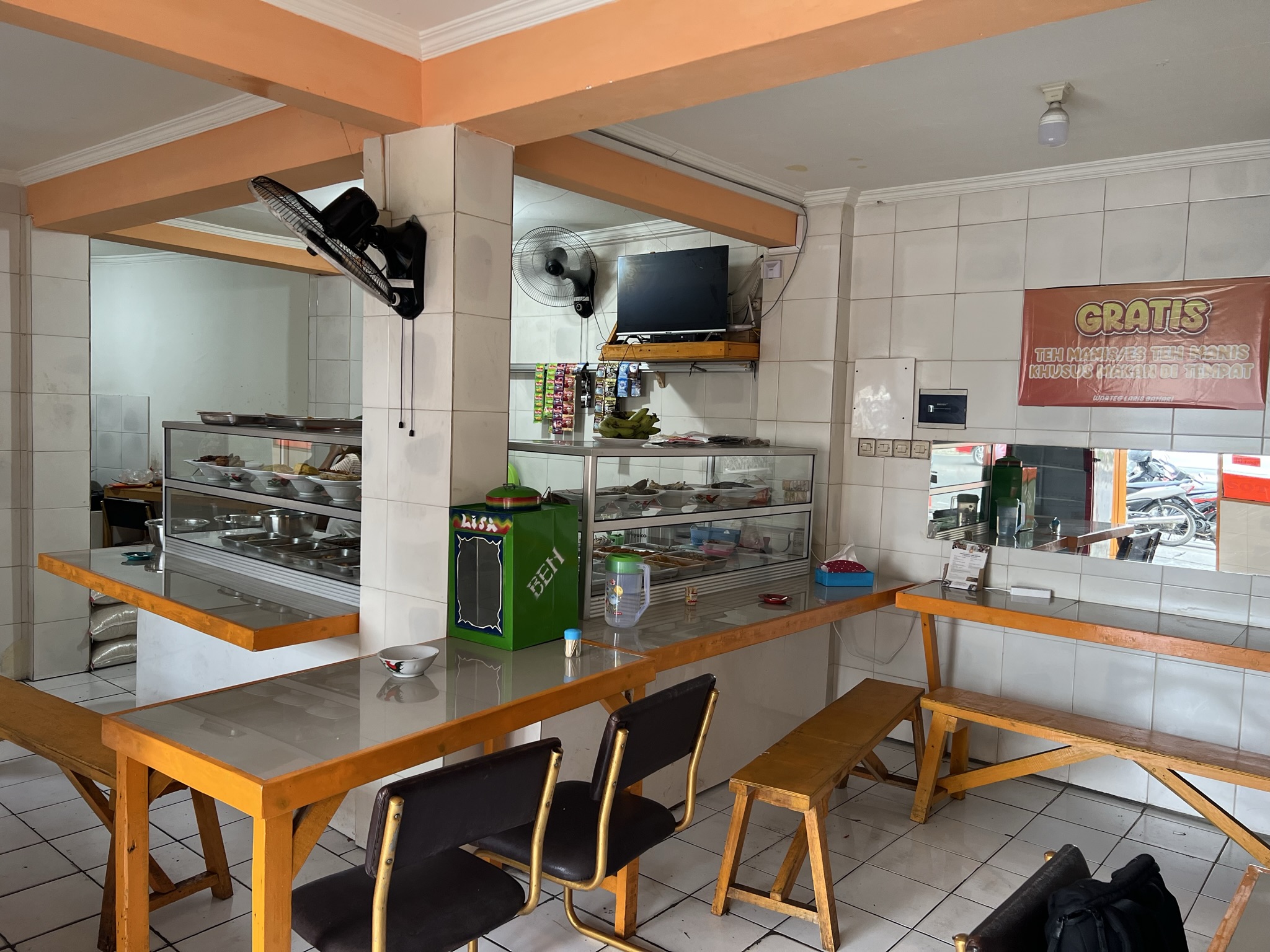 Warteg Kd Roda 14