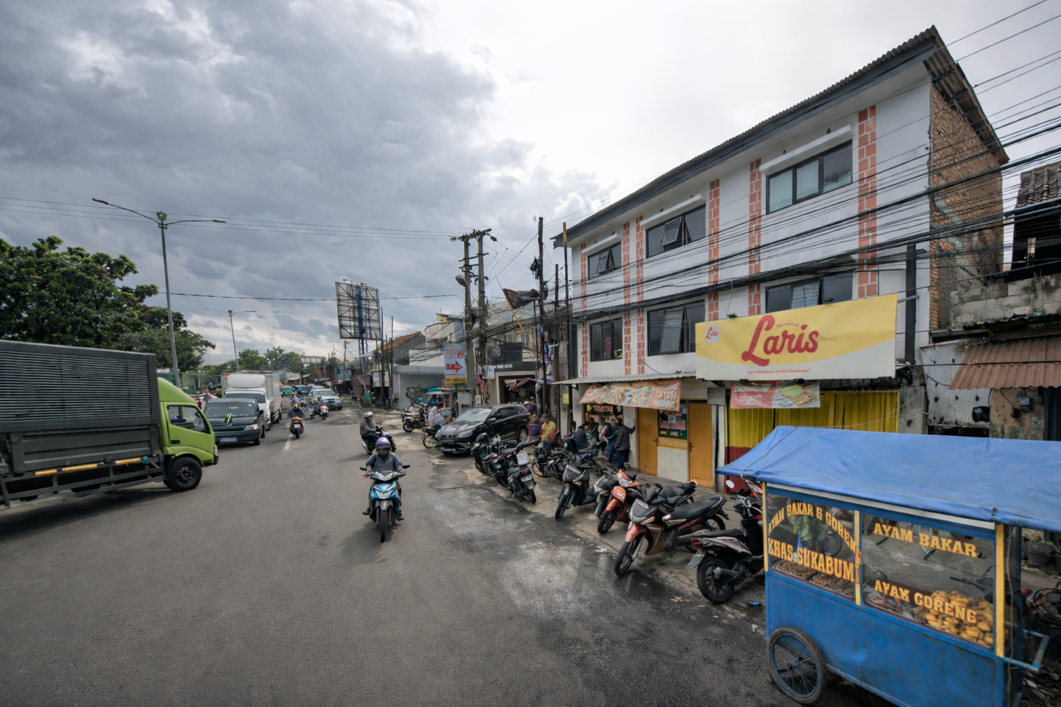 Ruko Kandang Luar Tampak Luar 9